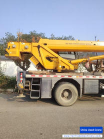 Buy XCMG xct12 Used Crane / 4 Used XCMG xct12 Crane 2019 Model / 4